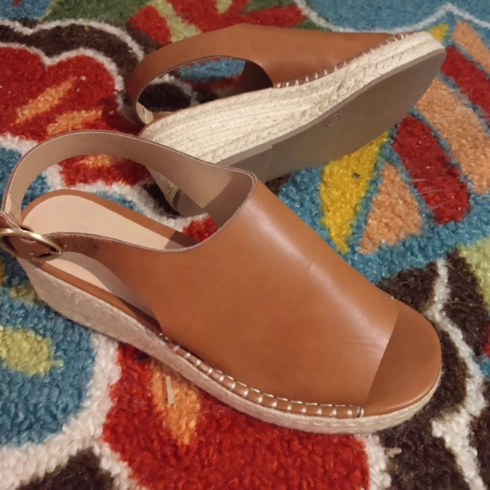 🤎 NWOT Wedge Sandals 🧡 Massini Maria Open Toe